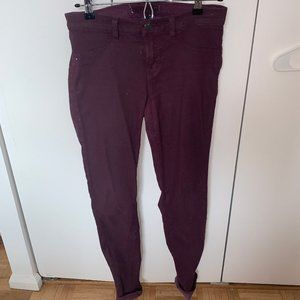 J BRAND // MAROON SKINNY JEANS